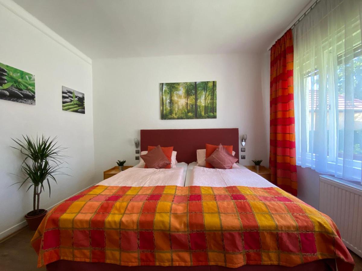 Ferienwohnung Anonymus Vendeghaz Siófok Exterior foto