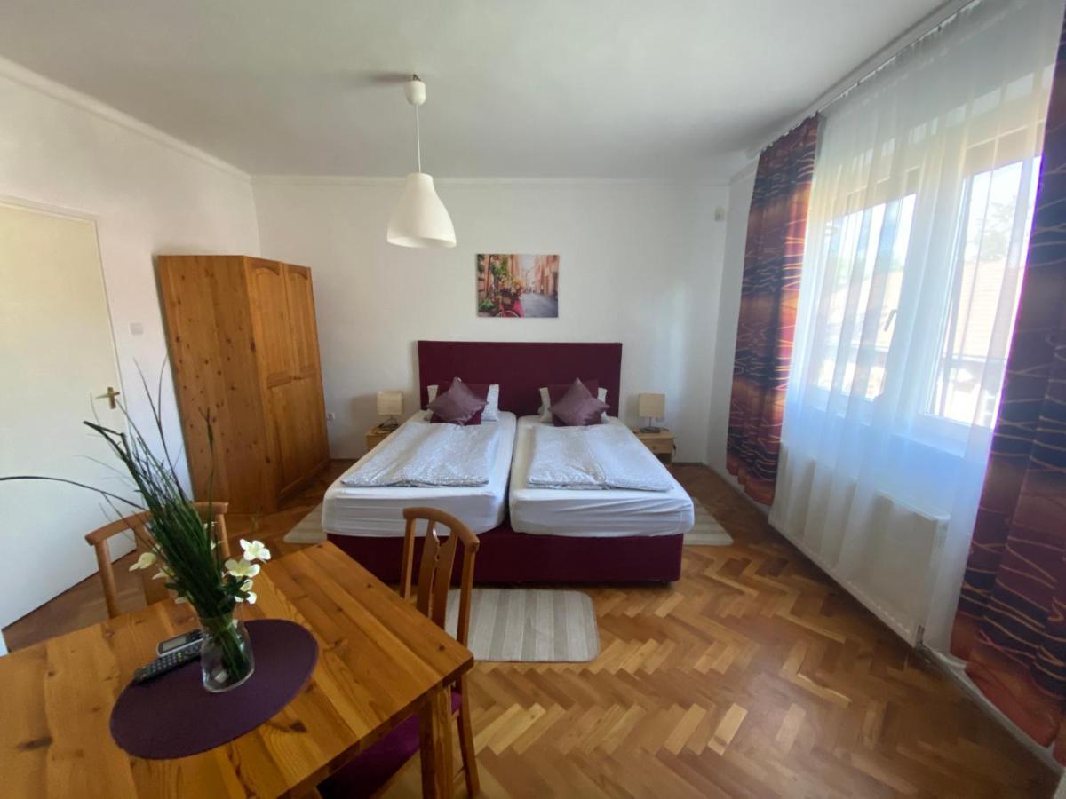 Ferienwohnung Anonymus Vendeghaz Siófok Exterior foto