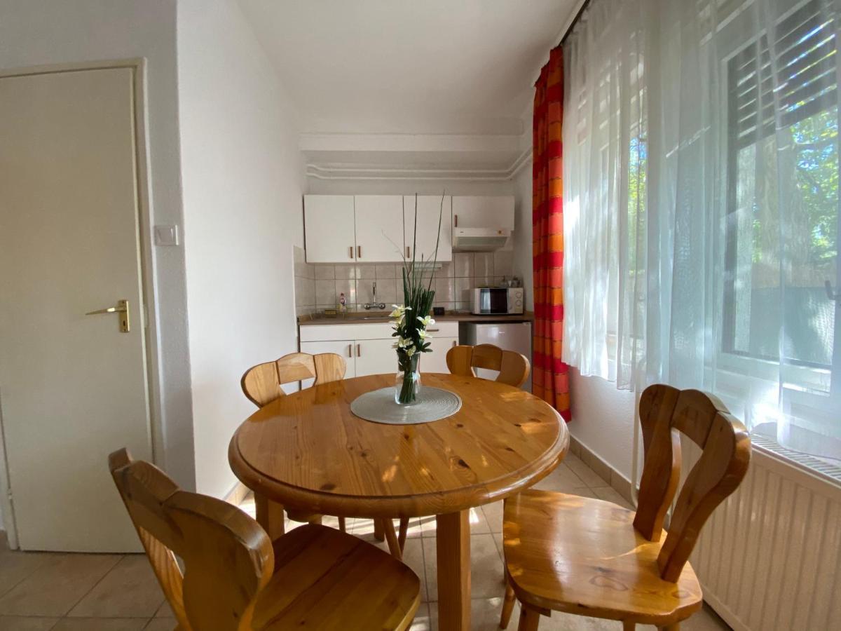 Ferienwohnung Anonymus Vendeghaz Siófok Exterior foto